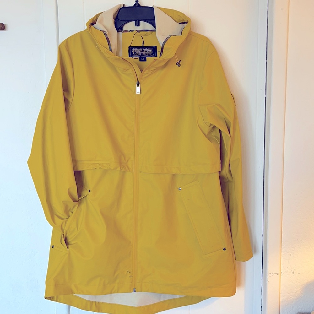COPY - Pendleton yellow rain jacket size small